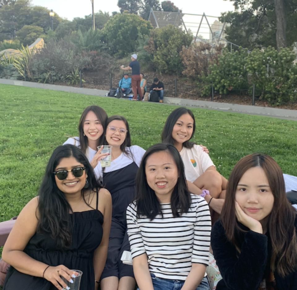 Jodi Go and MSBA students celebrate fellow student Julia's Wallace's birthday at Dolores Park